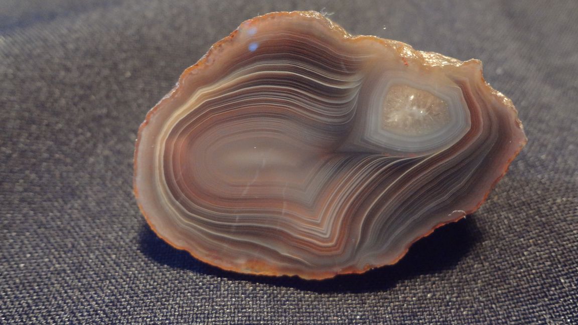 Velikost 4,5 x 3 cm