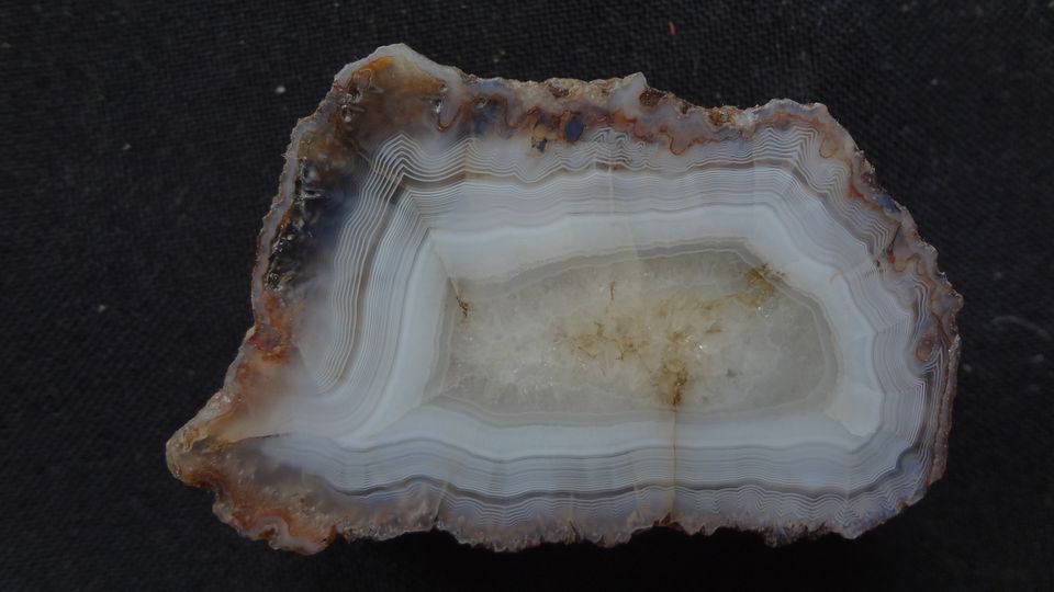 Achát Morcínov – jarní výkop 2020 – velikost 5,2 x 3,3 cm