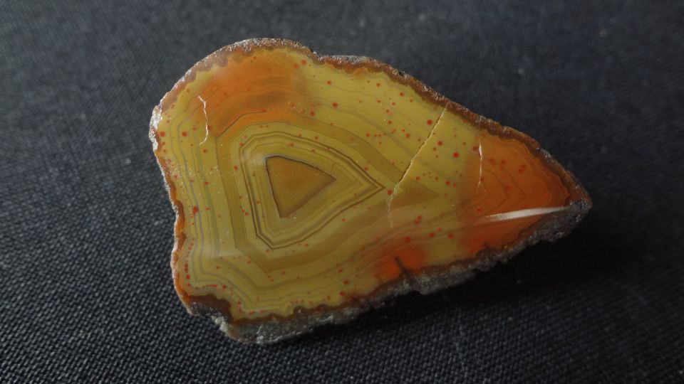4 x 3 cm