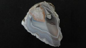 Acháty z Morcínova – velikost 4,6 x 4,2 cm a 5,3 x 5,2 cm ( starší vlastní nález )