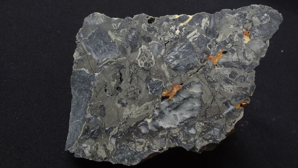 Pyrit – Stříbro ( Sytno ) – velikost – 13 x 9,5 cm, váha 1042 g